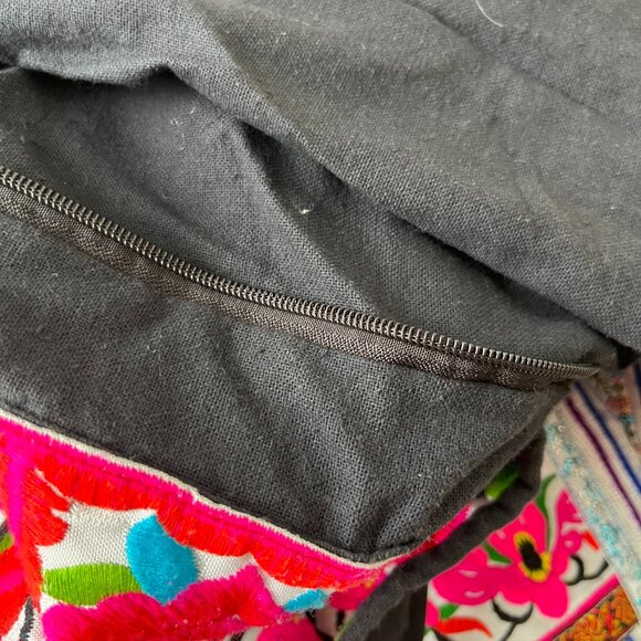 Handbag - Picture 6 of 10